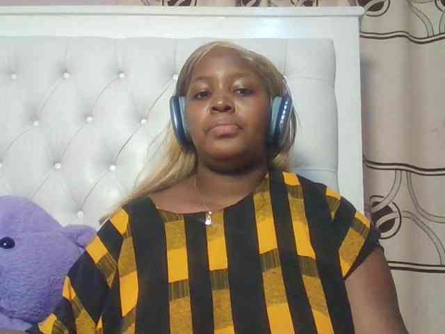 CuteTinkerbella webcam