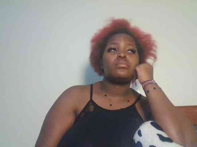 CuteTinkerbella webcam
