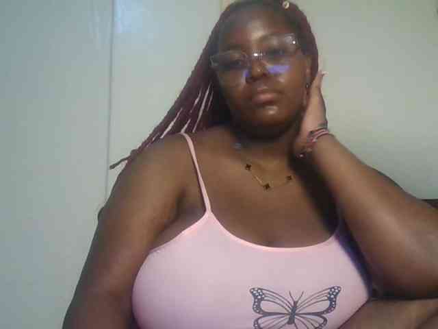CuteTinkerbella webcam