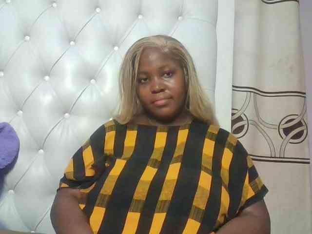 CuteTinkerbella webcam