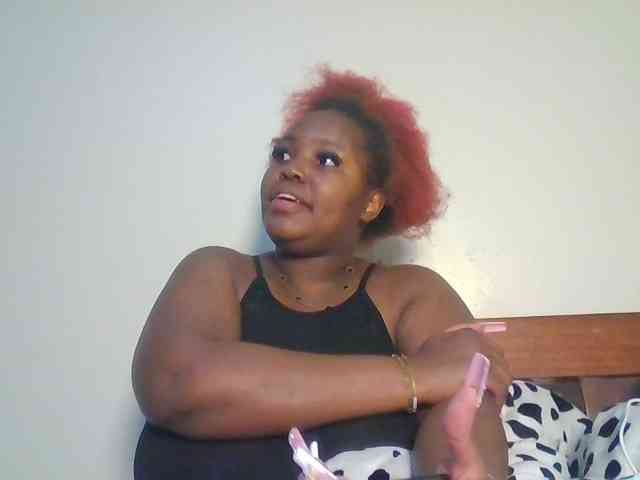 CuteTinkerbella webcam
