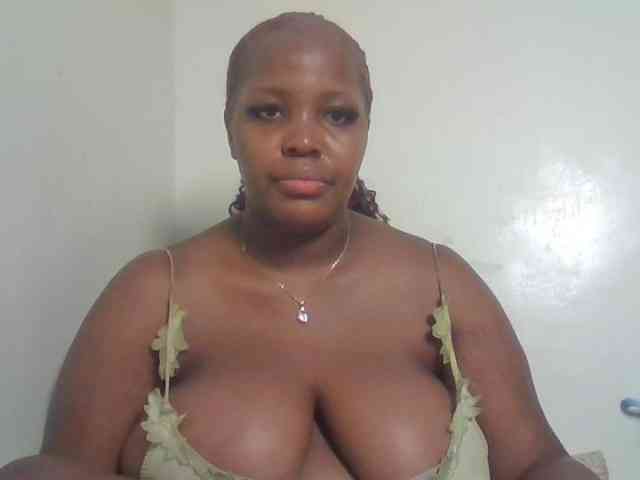 CuteTinkerbella webcam