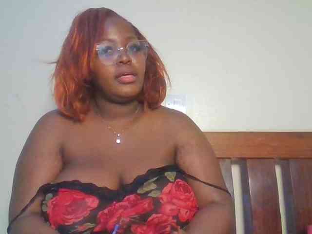 CuteTinkerbella webcam