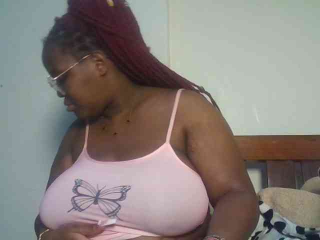 CuteTinkerbella webcam