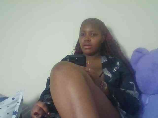 CuteTinkerbella webcam