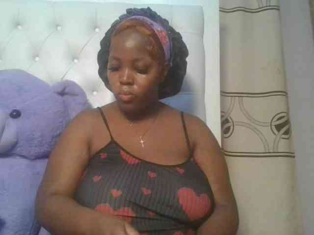 CuteTinkerbella webcam