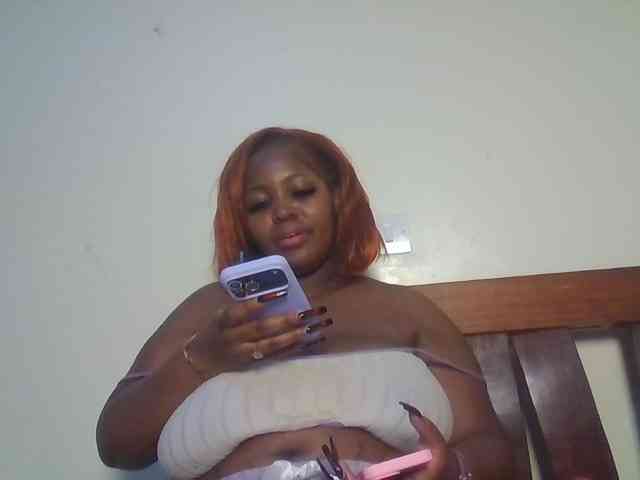 CuteTinkerbella webcam