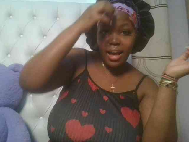 CuteTinkerbella webcam