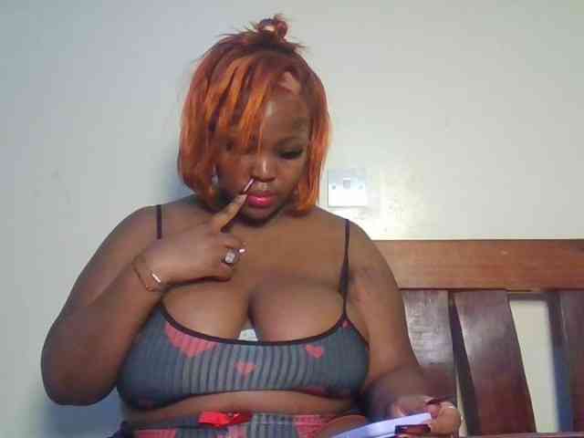 CuteTinkerbella webcam