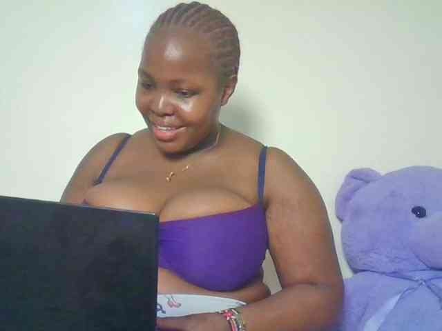 CuteTinkerbella webcam