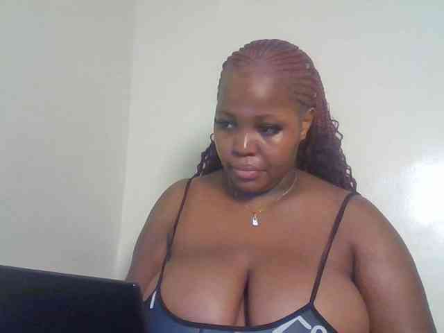 CuteTinkerbella webcam