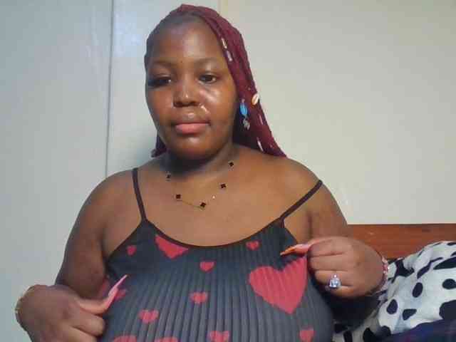 CuteTinkerbella webcam