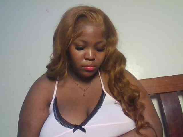 CuteTinkerbella webcam