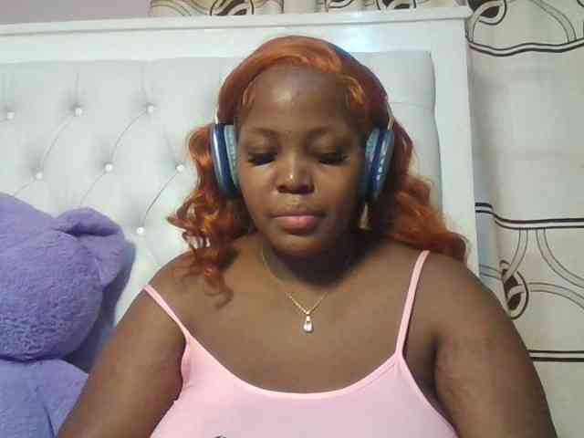 CuteTinkerbella webcam