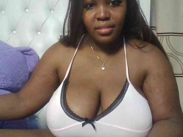 CuteTinkerbella webcam