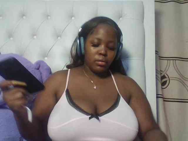 CuteTinkerbella webcam