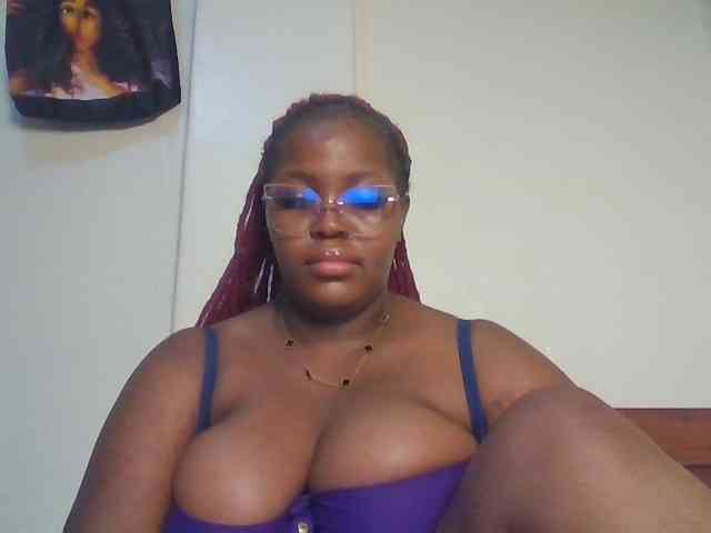 CuteTinkerbella webcam