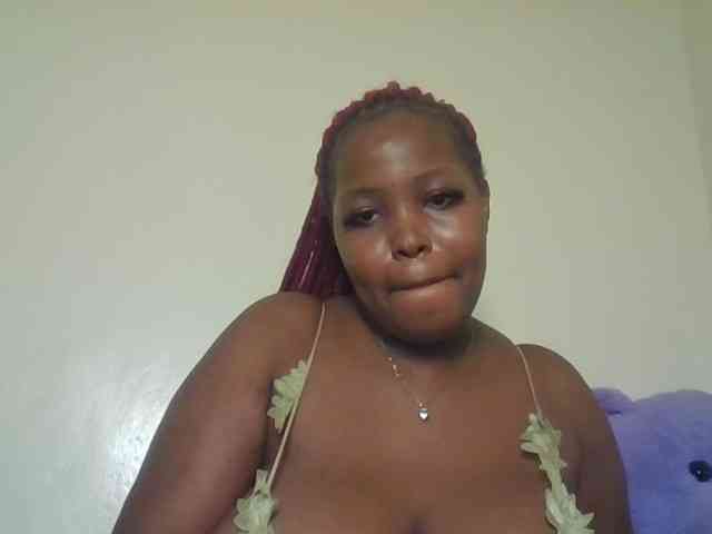CuteTinkerbella webcam