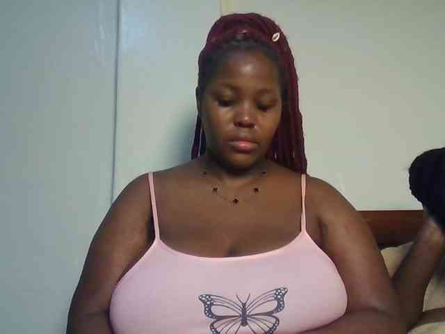 CuteTinkerbella webcam