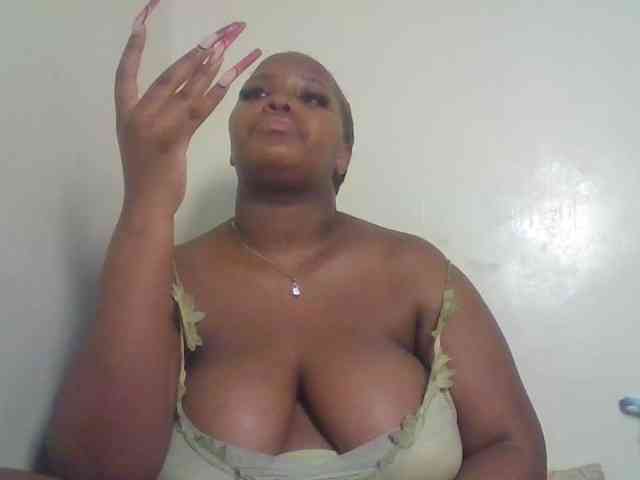 CuteTinkerbella webcam