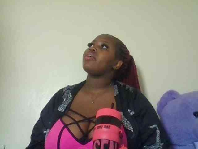 CuteTinkerbella webcam