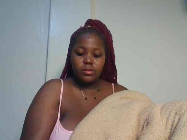 CuteTinkerbella webcam