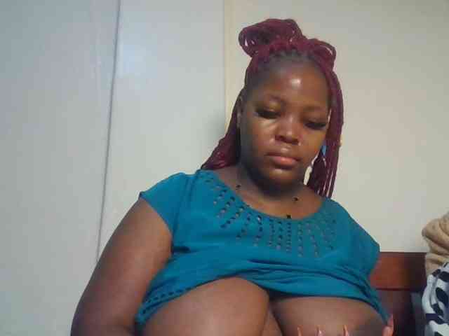 CuteTinkerbella webcam