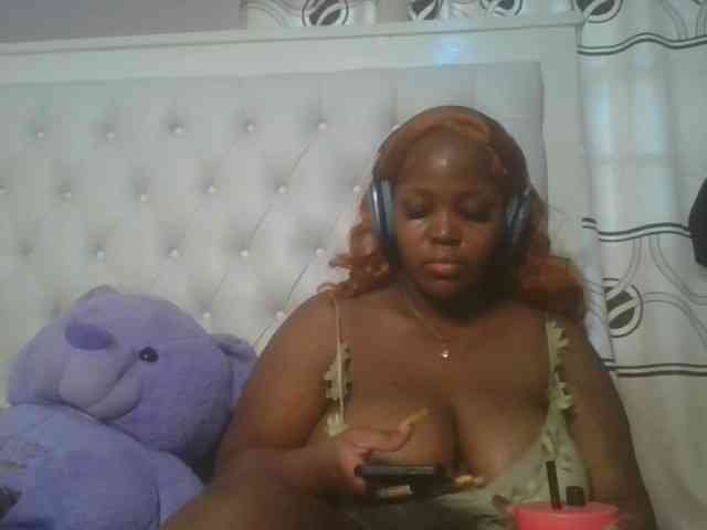 CuteTinkerbella webcam