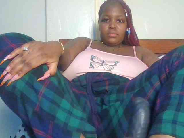 CuteTinkerbella webcam