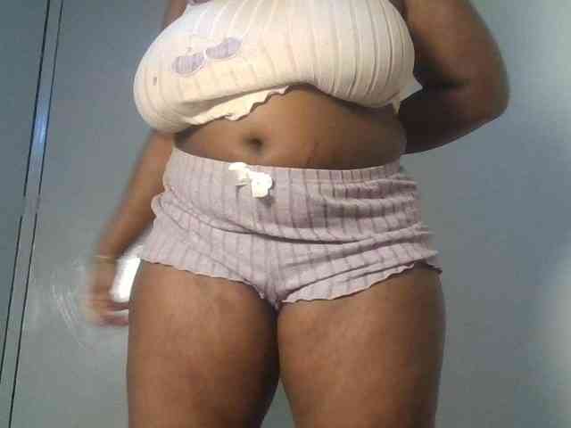 CuteTinkerbella webcam