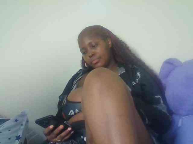 CuteTinkerbella webcam