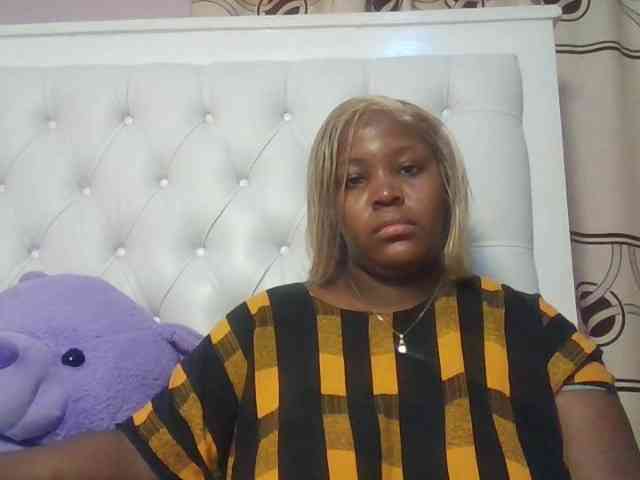 CuteTinkerbella webcam