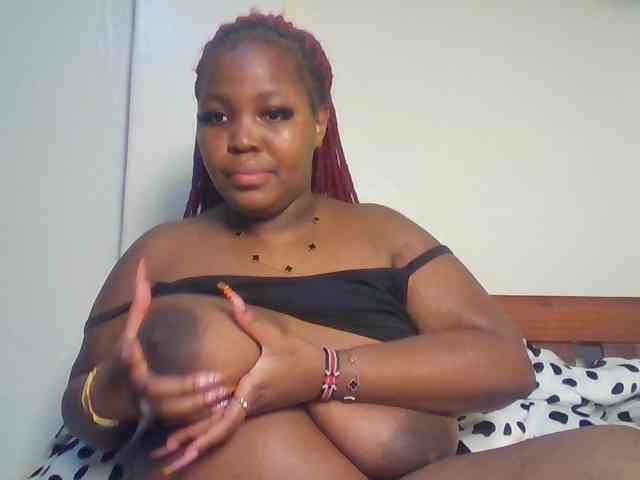 CuteTinkerbella webcam