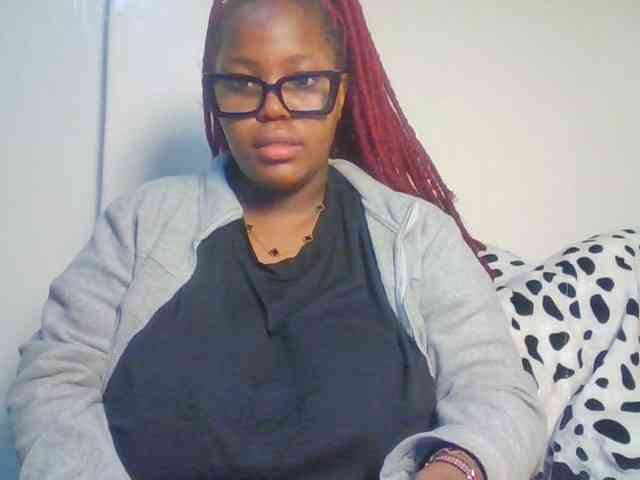 CuteTinkerbella webcam