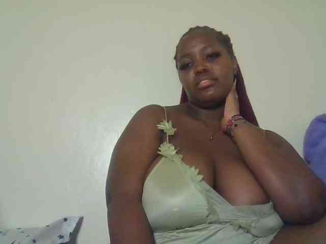 CuteTinkerbella webcam