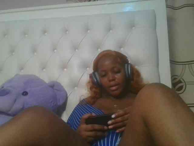 CuteTinkerbella webcam