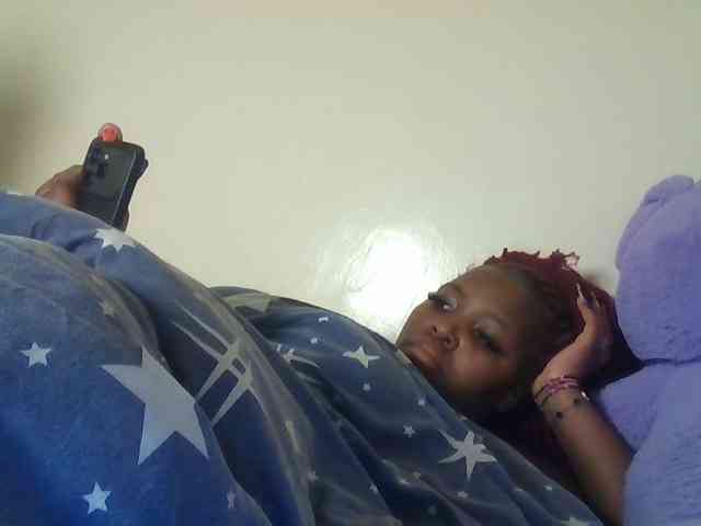 CuteTinkerbella webcam