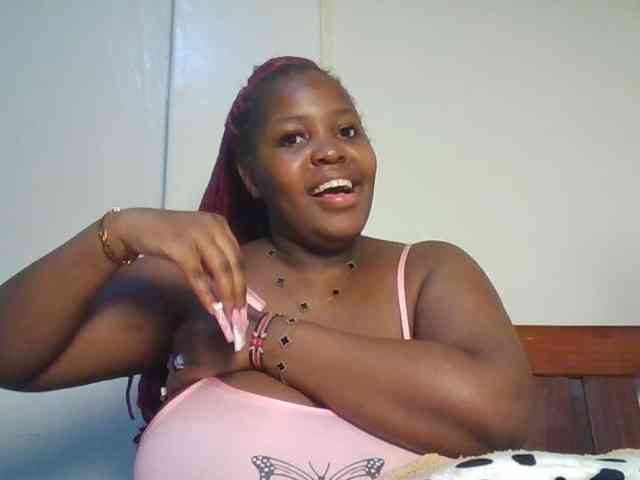 CuteTinkerbella webcam