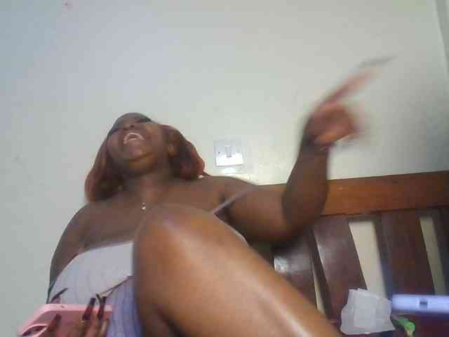 CuteTinkerbella webcam