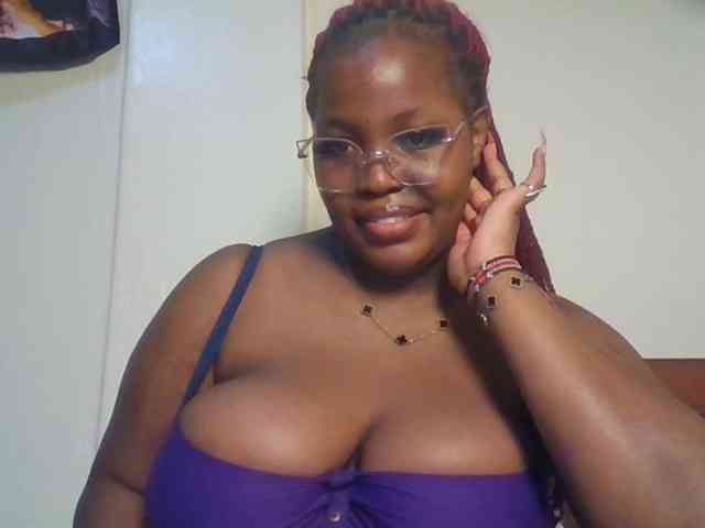 CuteTinkerbella webcam
