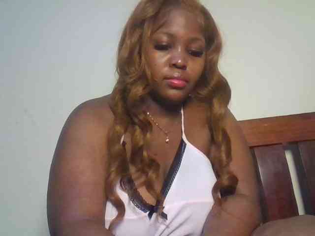 CuteTinkerbella webcam