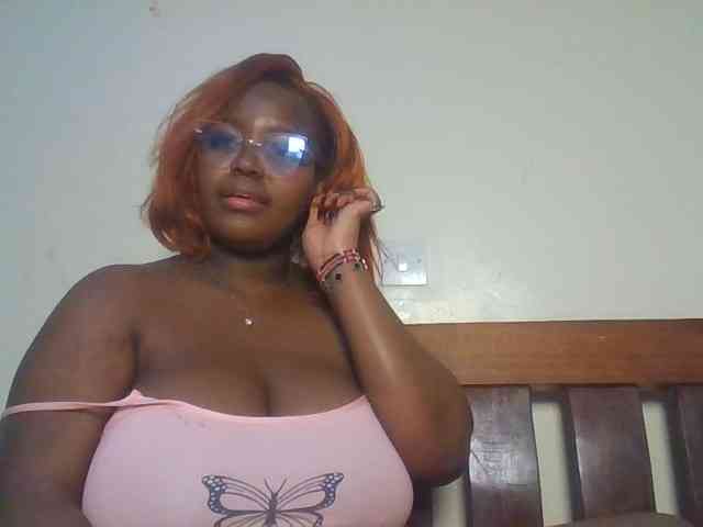 CuteTinkerbella webcam