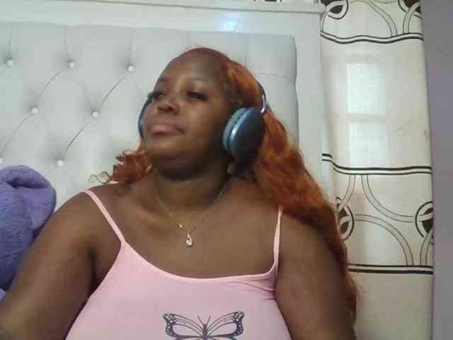 CuteTinkerbella webcam