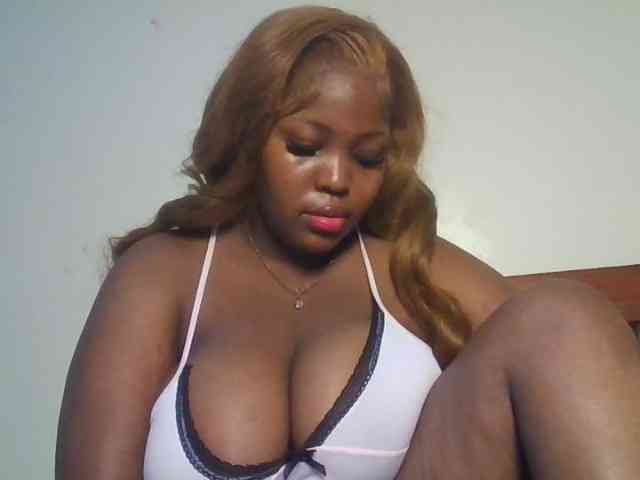 CuteTinkerbella webcam