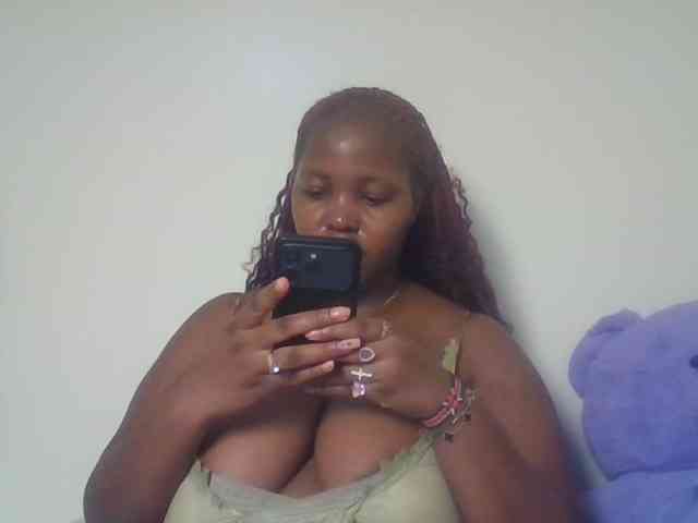 CuteTinkerbella webcam