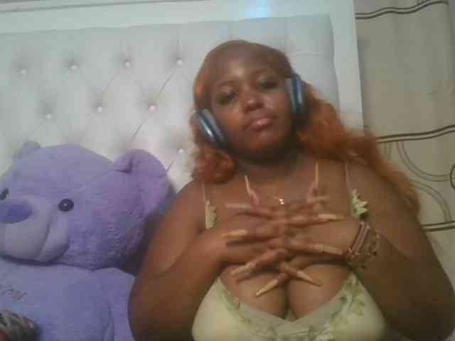 CuteTinkerbella webcam