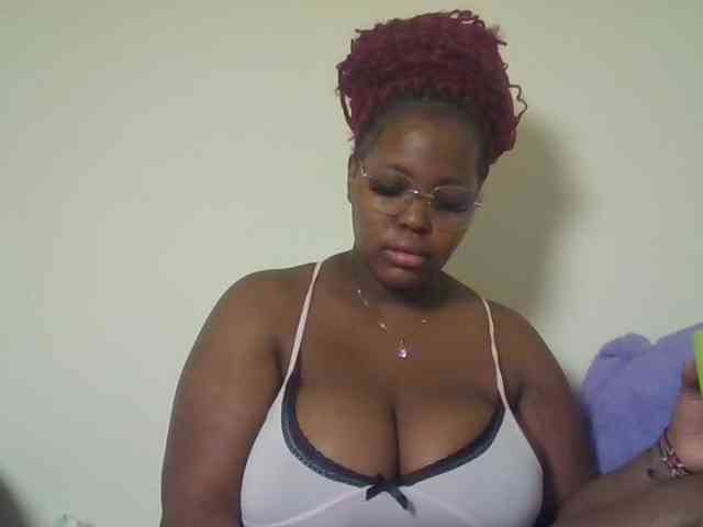 CuteTinkerbella webcam