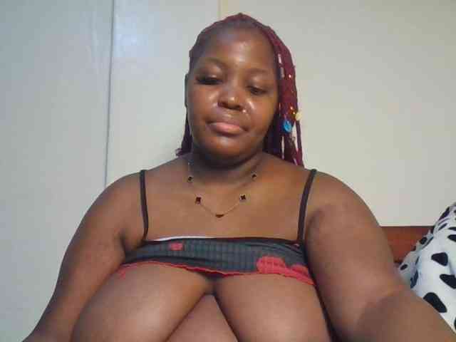 CuteTinkerbella webcam
