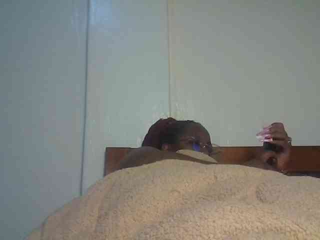 CuteTinkerbella webcam