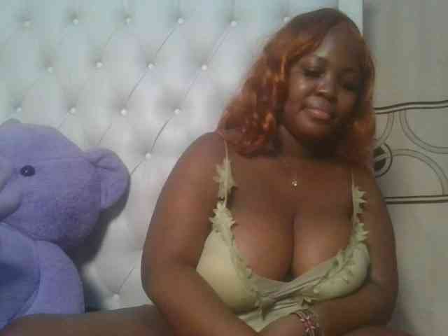 CuteTinkerbella webcam